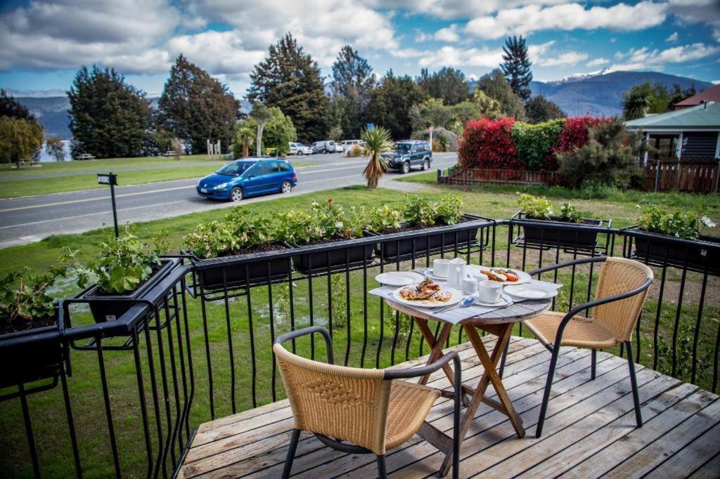 Kea By The Lake Te Anau Buitenkant foto
